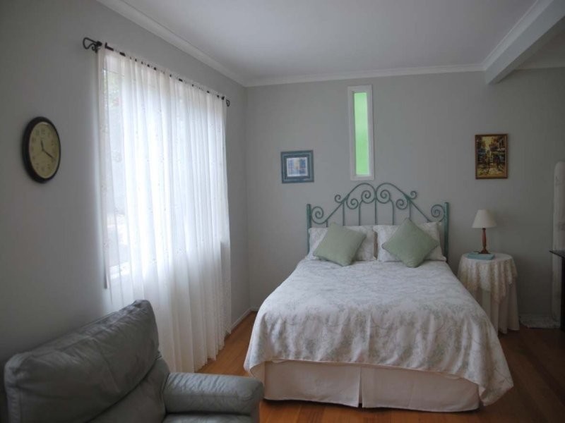 2 Power Parade, Tamborine Mountain QLD 4272