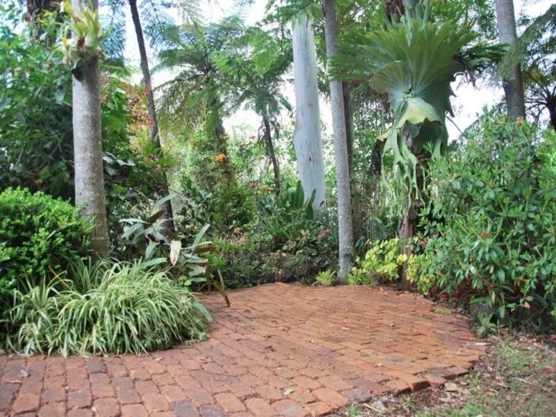 2 Power Parade, Tamborine Mountain QLD 4272