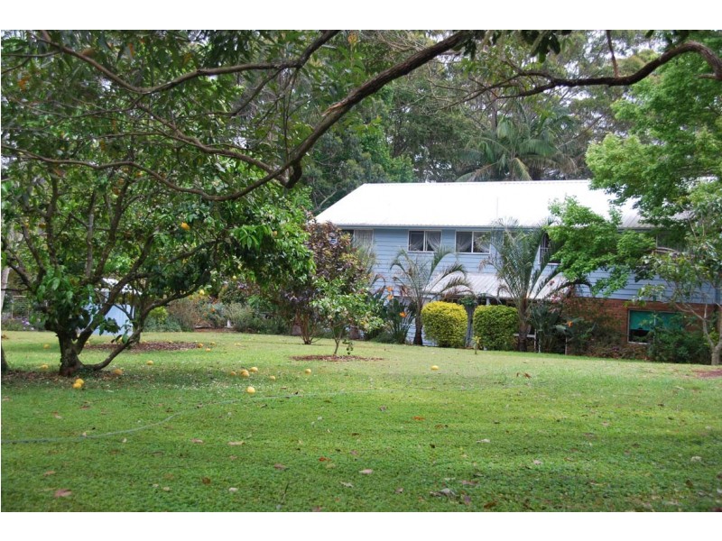 2 Power Parade, Tamborine Mountain QLD 4272