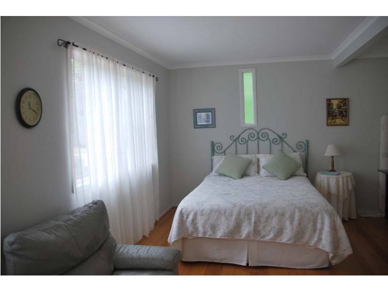 2 Power Parade, Tamborine Mountain QLD 4272