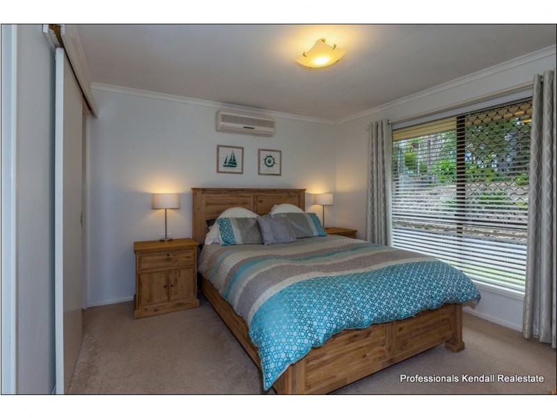 218 Beacon Road, Tamborine Mountain QLD 4272