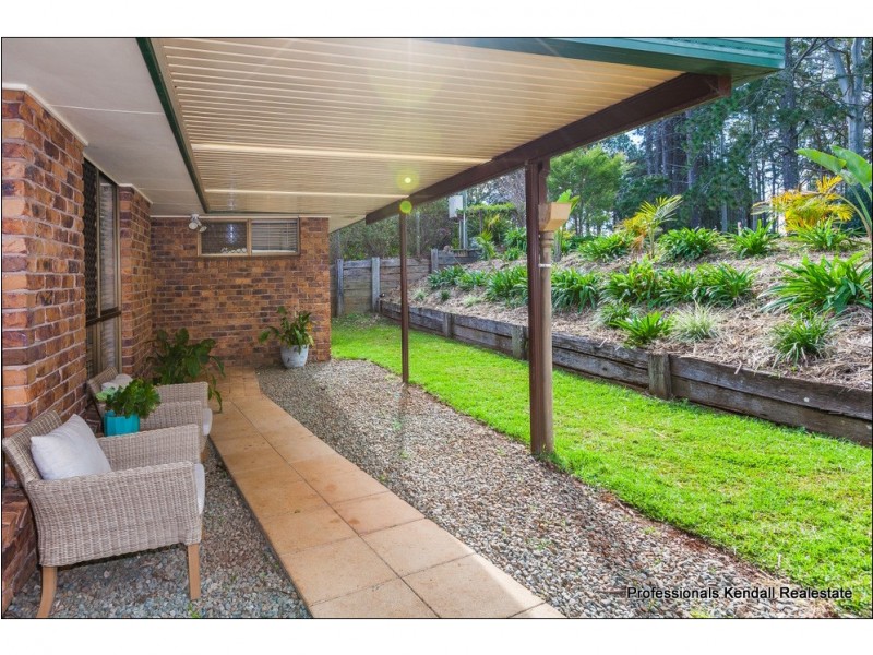 218 Beacon Road, Tamborine Mountain QLD 4272
