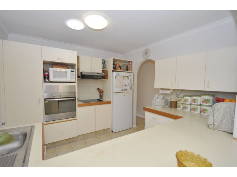 44 MacDonnell Road, Eagle Heights QLD 4271