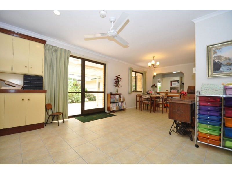 44 MacDonnell Road, Eagle Heights QLD 4271