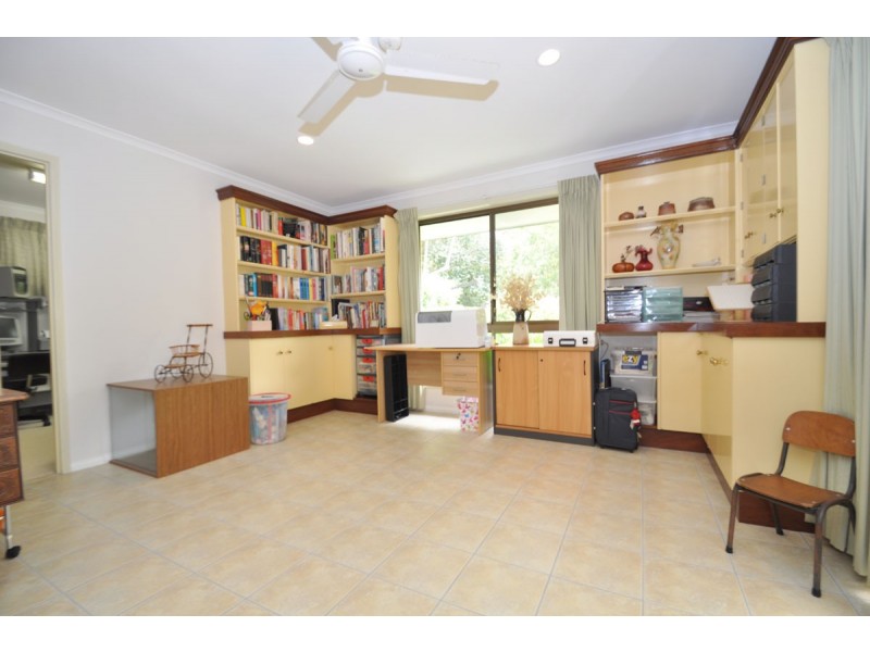 44 MacDonnell Road, Eagle Heights QLD 4271