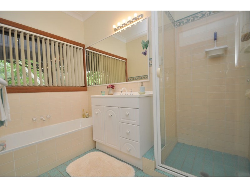 Eagle Heights QLD 4271