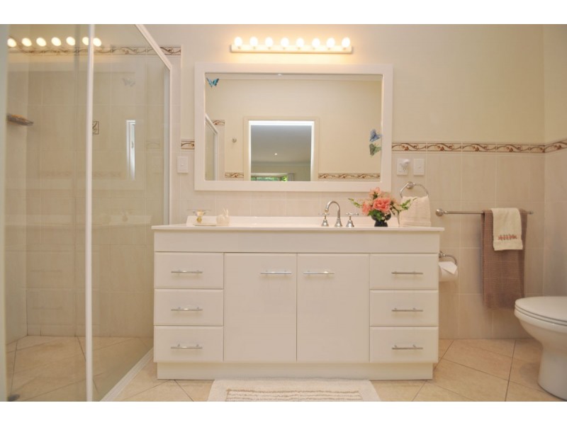 Eagle Heights QLD 4271