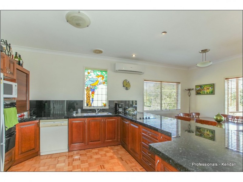60 Bateke Road, Tamborine Mountain QLD 4272