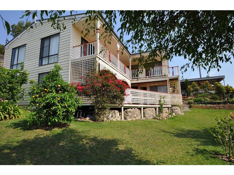 55 Magnetic Drive, Eagle Heights QLD 4271