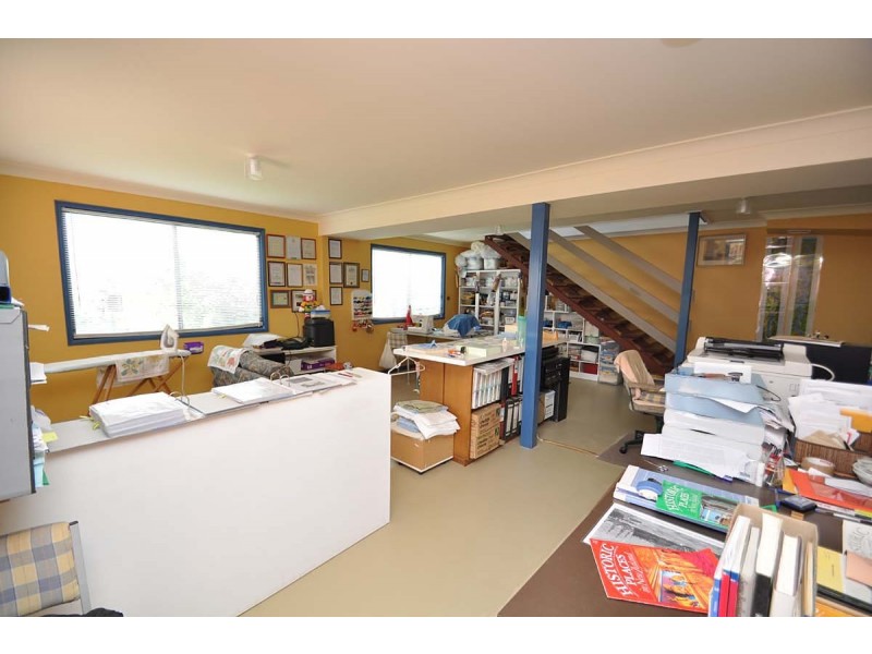 55 Magnetic Drive, Eagle Heights QLD 4271