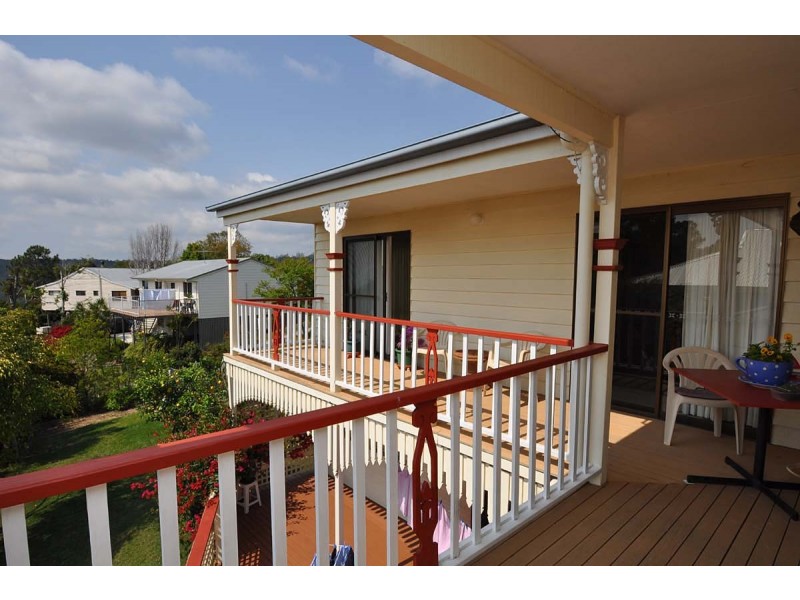 55 Magnetic Drive, Eagle Heights QLD 4271