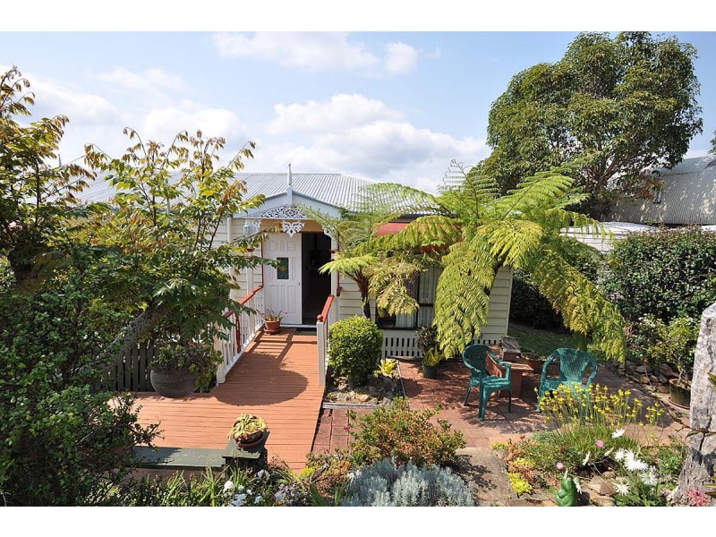 55 Magnetic Drive, Eagle Heights QLD 4271