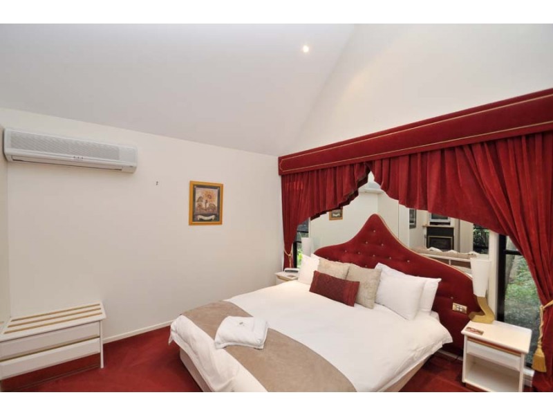 Eagle Heights QLD 4271