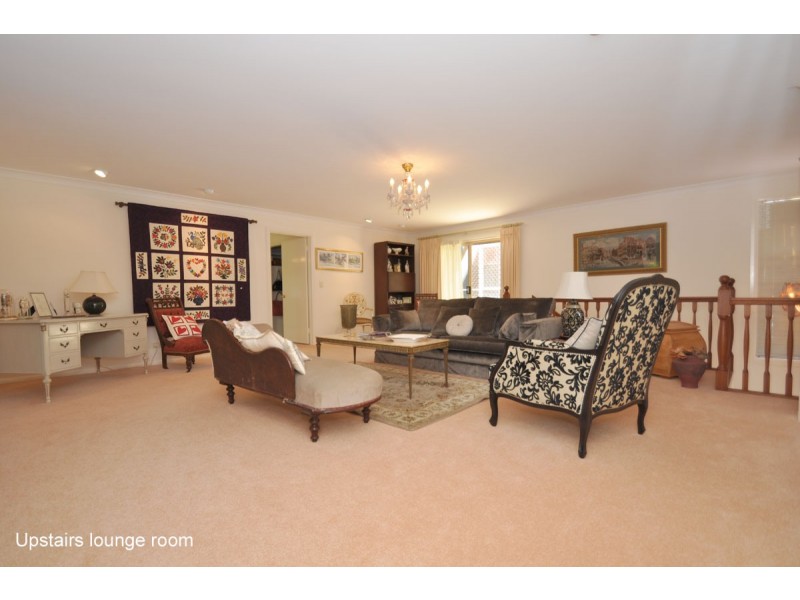 44 Power Parade, Tamborine Mountain QLD 4272