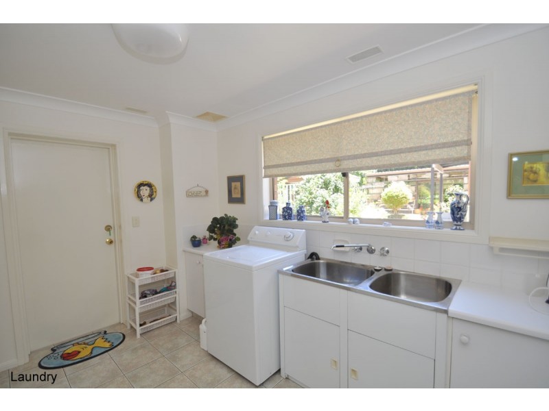 44 Power Parade, Tamborine Mountain QLD 4272