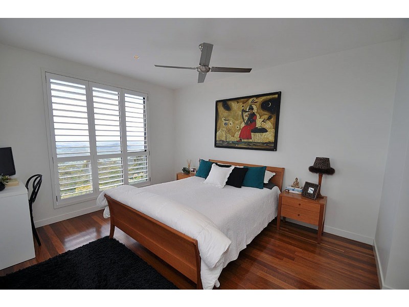 99 Guanaba Road, Tamborine Mountain QLD 4272