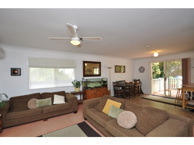 13 Forsythia Drive, Eagle Heights QLD 4271