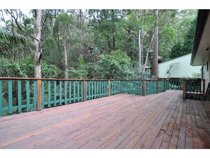 9 Kinabalu Drive, Eagle Heights QLD 4271