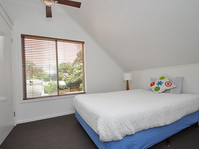 21 Beacon Road, North Tamborine QLD 4272