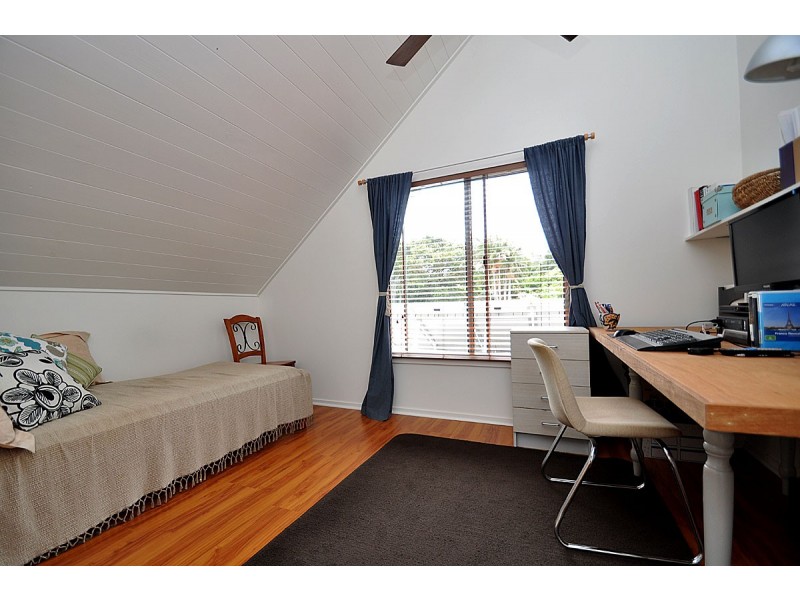 21 Beacon Road, North Tamborine QLD 4272