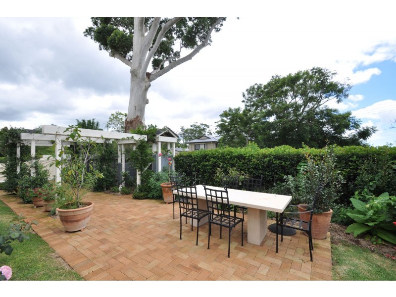 39 Central Avenue, Eagle Heights QLD 4271