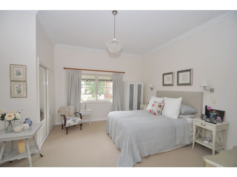 39 Central Avenue, Eagle Heights QLD 4271