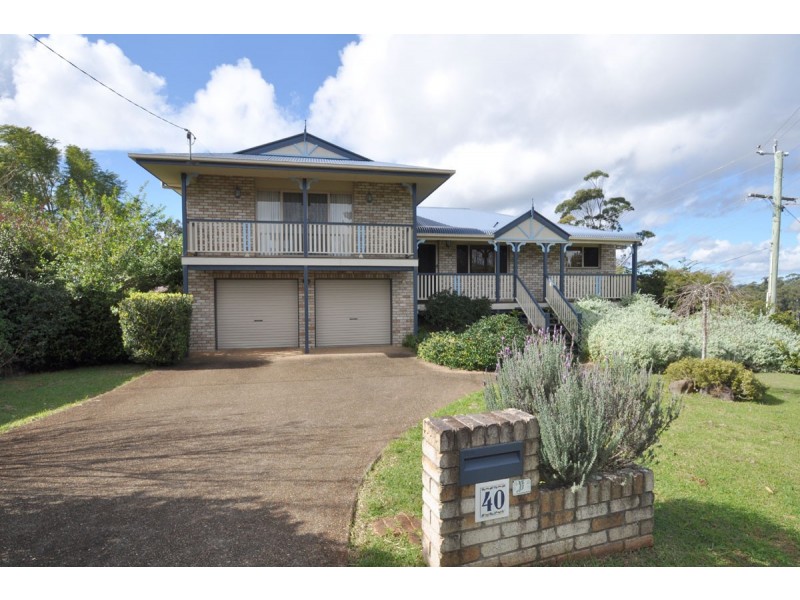 40 Paradise Drive, Eagle Heights QLD 4271