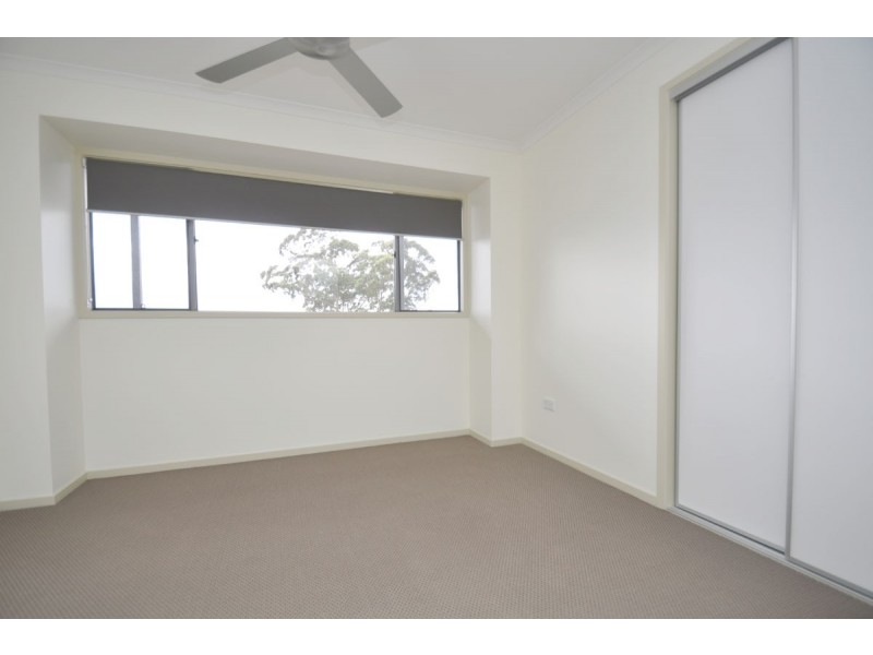 Eagle Heights QLD 4271