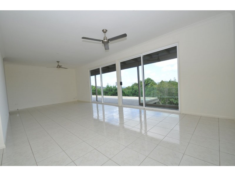 30 Justin Avenue, North Tamborine QLD 4272