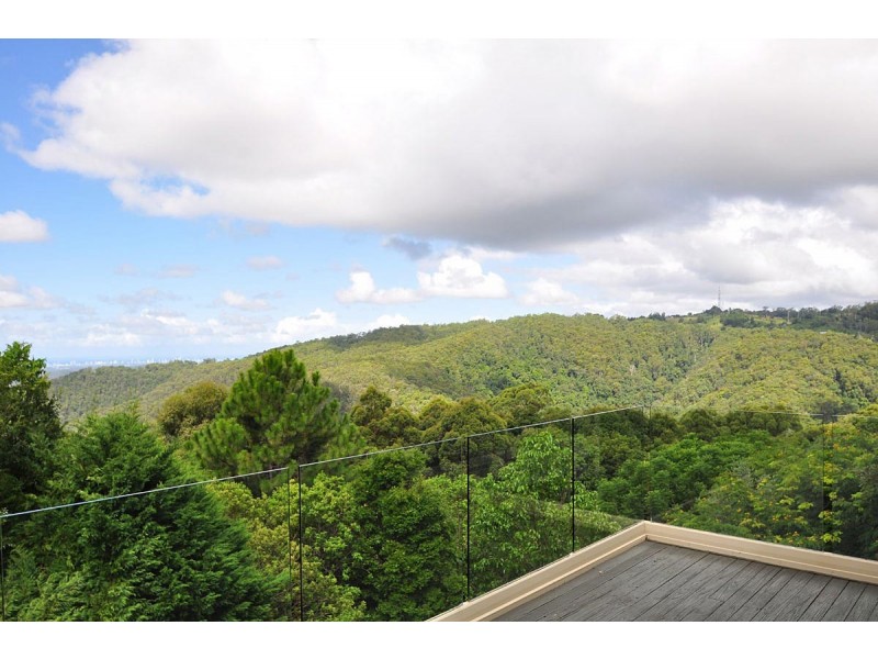 30 Justin Avenue, North Tamborine QLD 4272