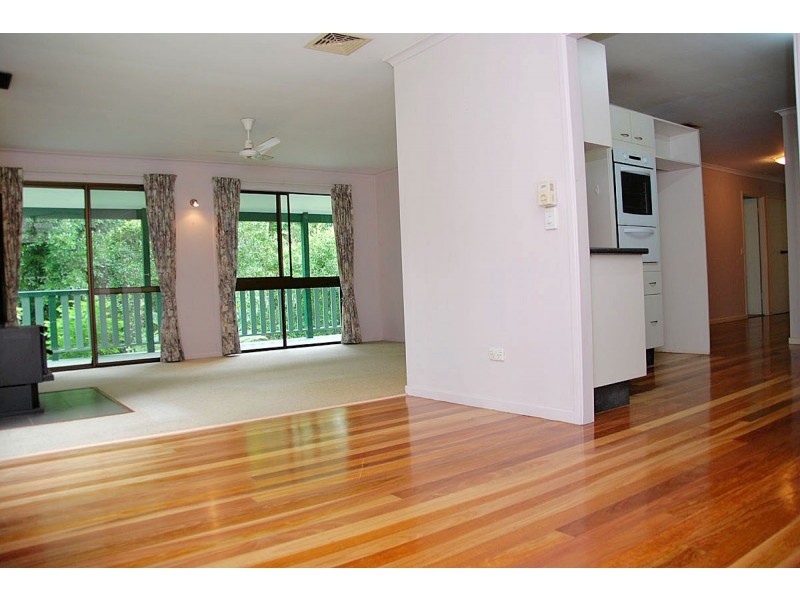 72 Macdonnell Road, Eagle Heights QLD 4271