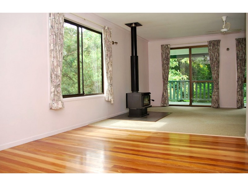 72 Macdonnell Road, Eagle Heights QLD 4271