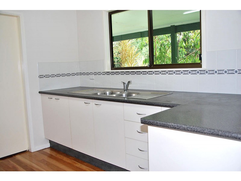 72 Macdonnell Road, Eagle Heights QLD 4271