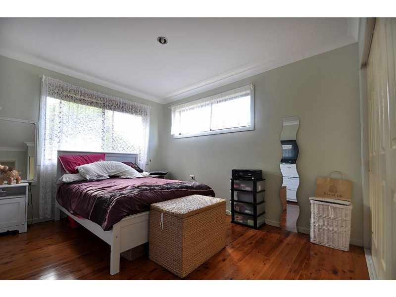 28 Stradbroke Avenue, Eagle Heights QLD 4271