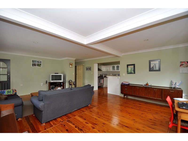 28 Stradbroke Avenue, Eagle Heights QLD 4271