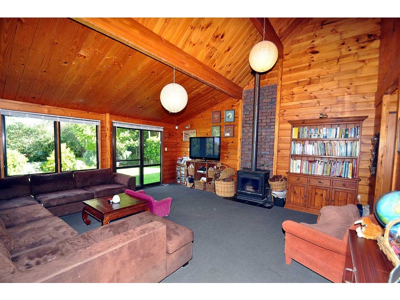 50 Lahey’s Lookout Road, Tamborine Mountain QLD 4272