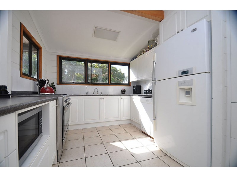 50 Lahey’s Lookout Road, Tamborine Mountain QLD 4272