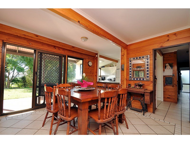 50 Lahey’s Lookout Road, Tamborine Mountain QLD 4272