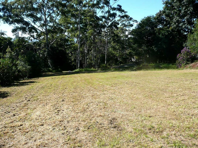 82 Contour Road, Eagle Heights QLD 4271