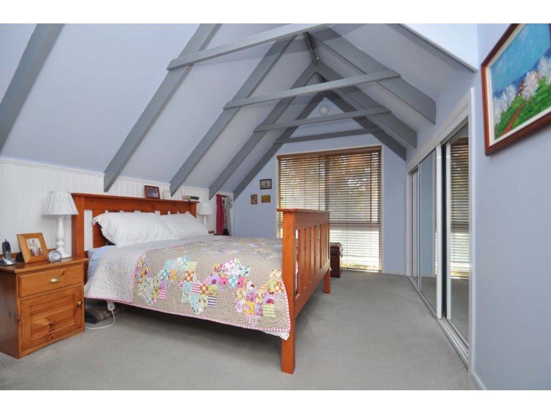 291 Macdonnell Road, Eagle Heights QLD 4271