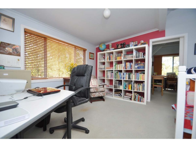 291 Macdonnell Road, Eagle Heights QLD 4271