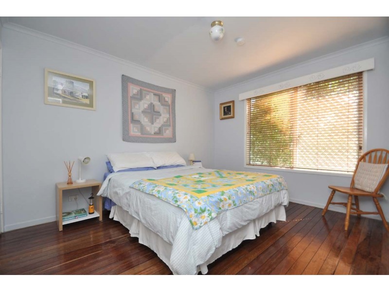 291 Macdonnell Road, Eagle Heights QLD 4271