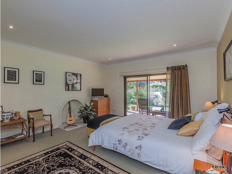 49 Benowa Street, Tamborine Mountain QLD 4272