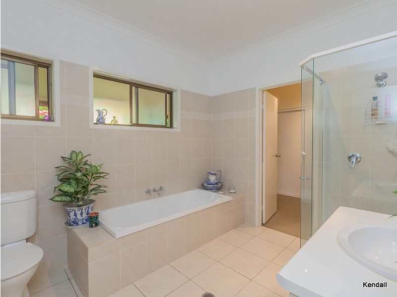 49 Benowa Street, Tamborine Mountain QLD 4272