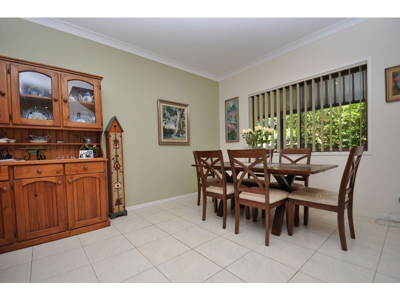 49 Benowa Street, Tamborine Mountain QLD 4272