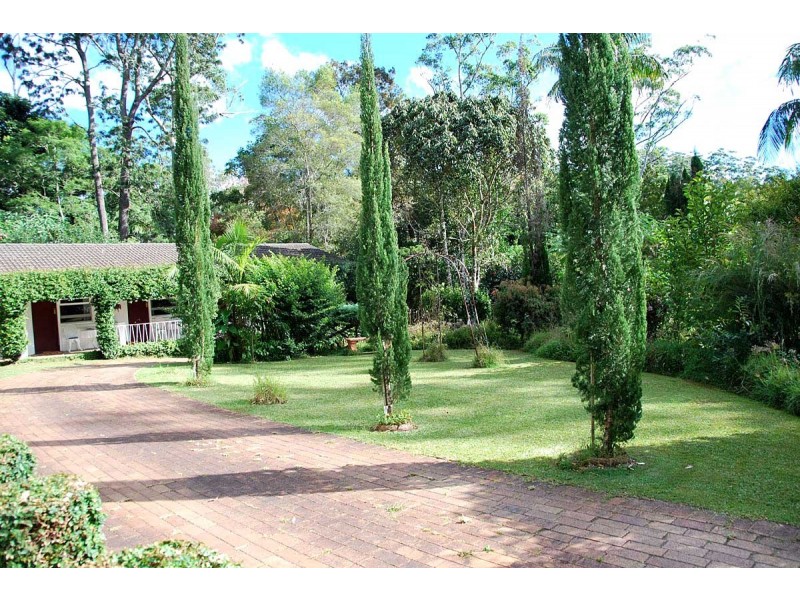 9 Eagle Heights Road, North Tamborine QLD 4272