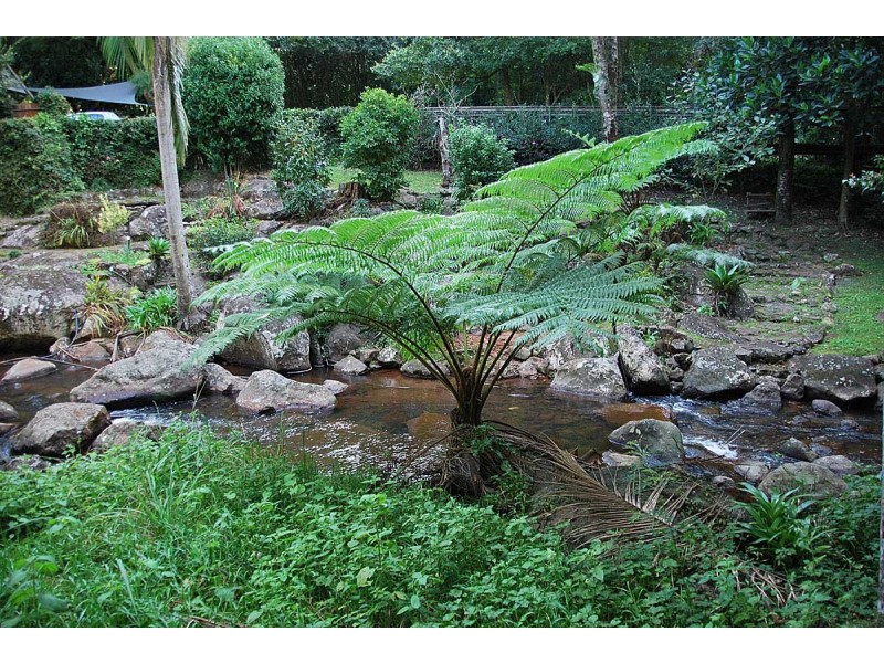 9 Eagle Heights Road, North Tamborine QLD 4272