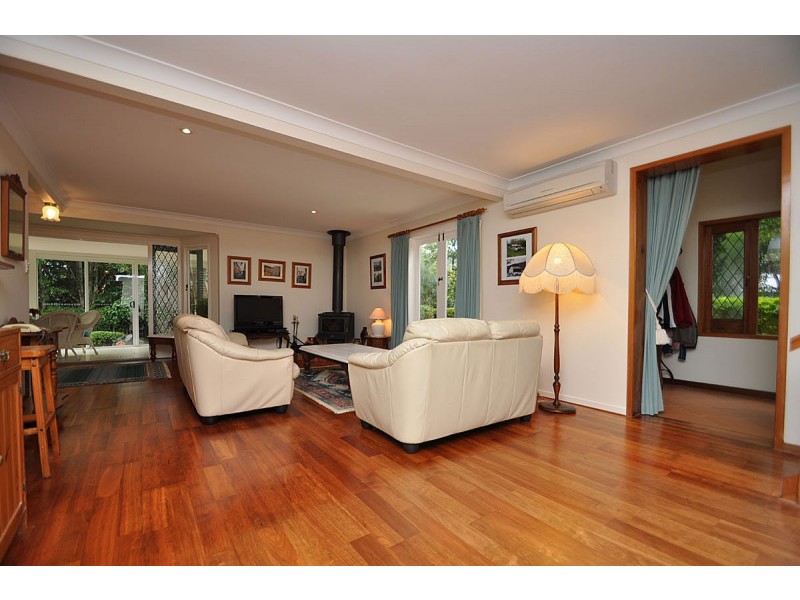 19 Driscoll Lane, Eagle Heights QLD 4271