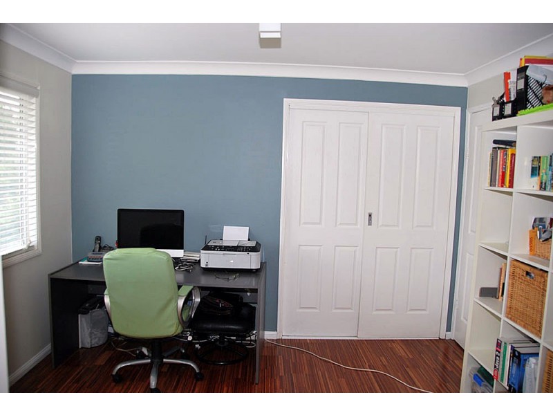 13 Teton Court, Eagle Heights QLD 4271