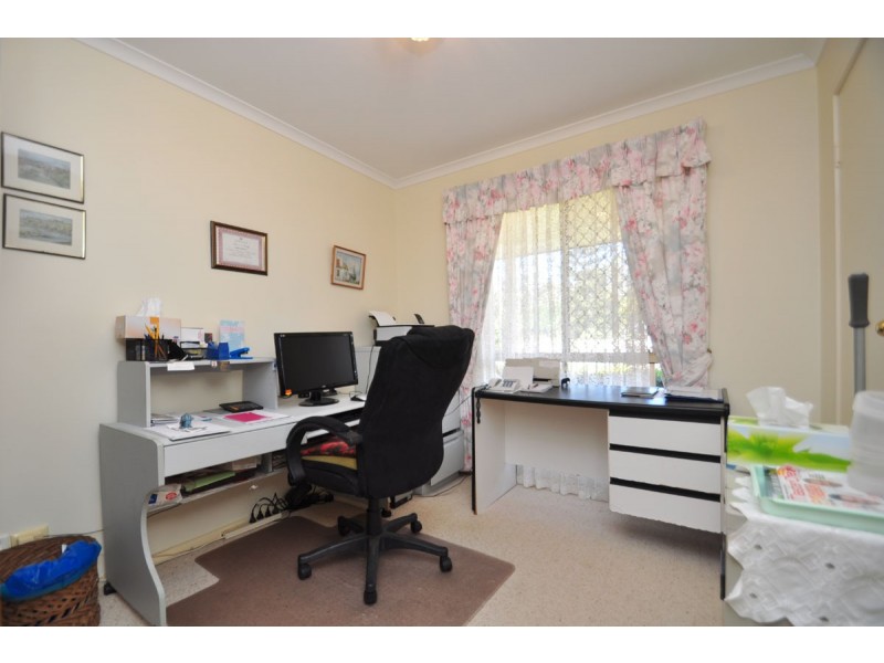 2 Cocos Street, Tamborine Mountain QLD 4272